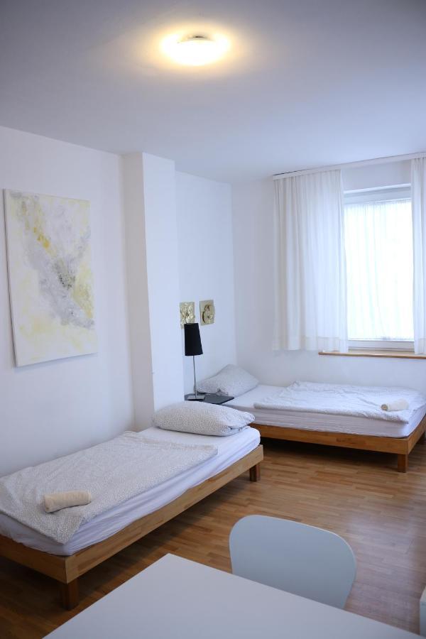 Studio-Apartments & Moeblierte Wohnungen Fuer Monteure Zentral In Mülheim an der Ruhr Esterno foto