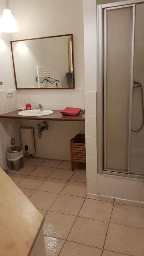 Studio-Apartments & Moeblierte Wohnungen Fuer Monteure Zentral In Mülheim an der Ruhr Esterno foto