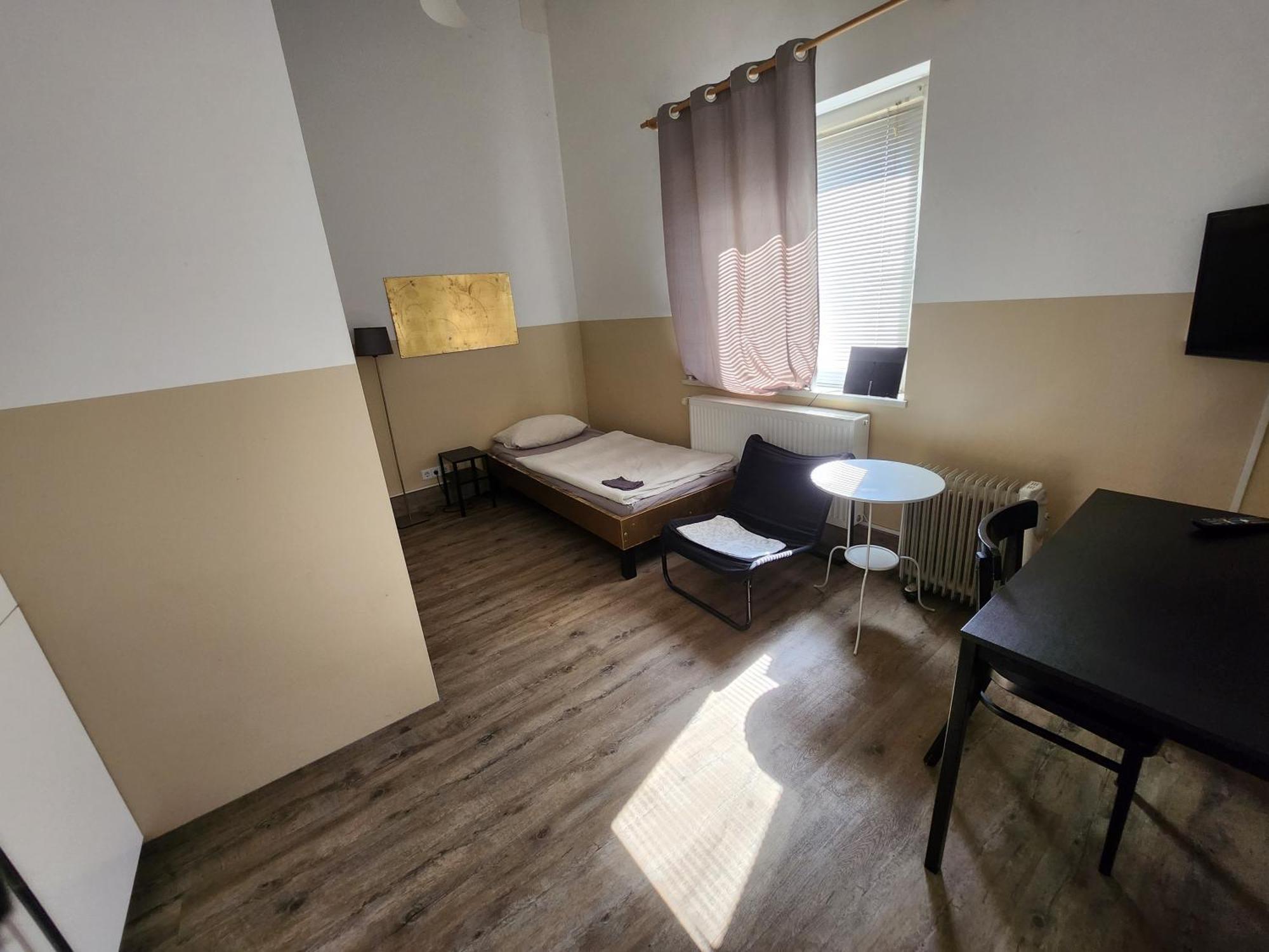 Studio-Apartments & Moeblierte Wohnungen Fuer Monteure Zentral In Mülheim an der Ruhr Esterno foto