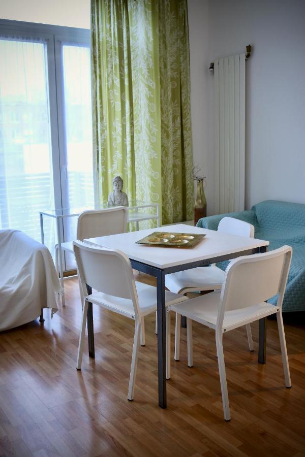 Studio-Apartments & Moeblierte Wohnungen Fuer Monteure Zentral In Mülheim an der Ruhr Esterno foto